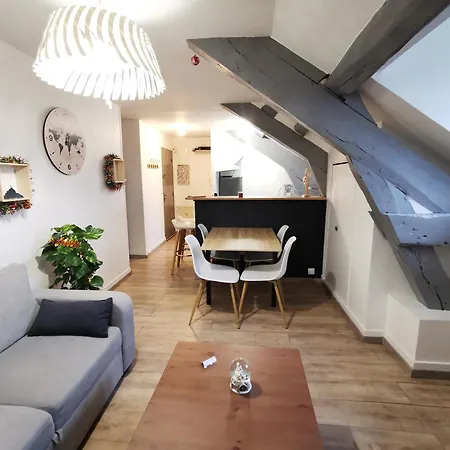 Apt Cozy Refait A Neuf A 5Min Du Centre Ville Saint-Hilaire-du-Harcouet Exterior photo